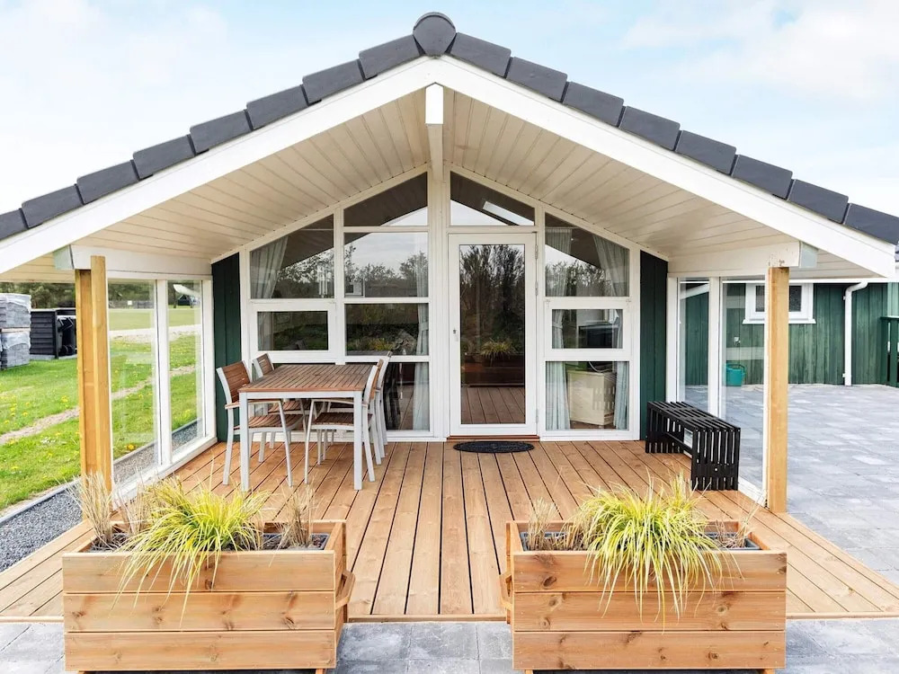 6 person holiday home in Hjørring