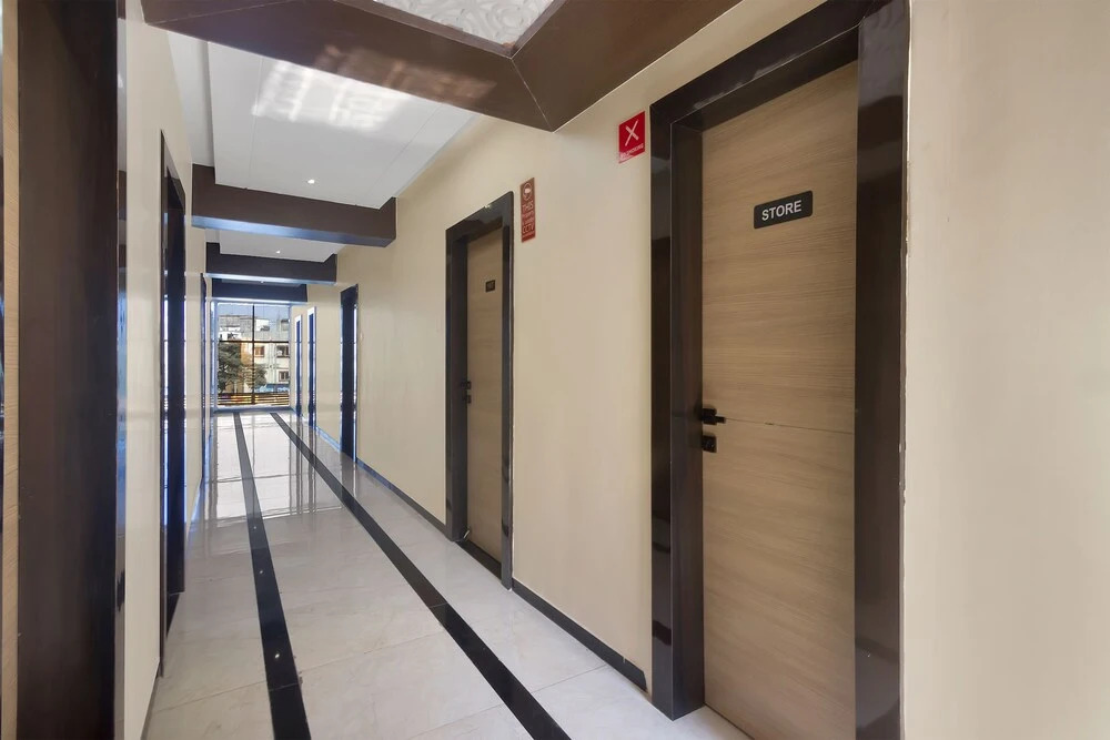 Fabhotel Krishna Regency