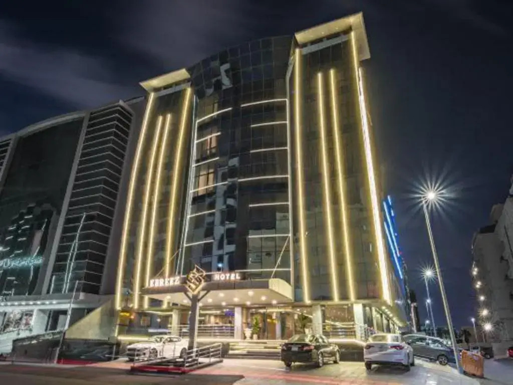 Ebreez Hotel