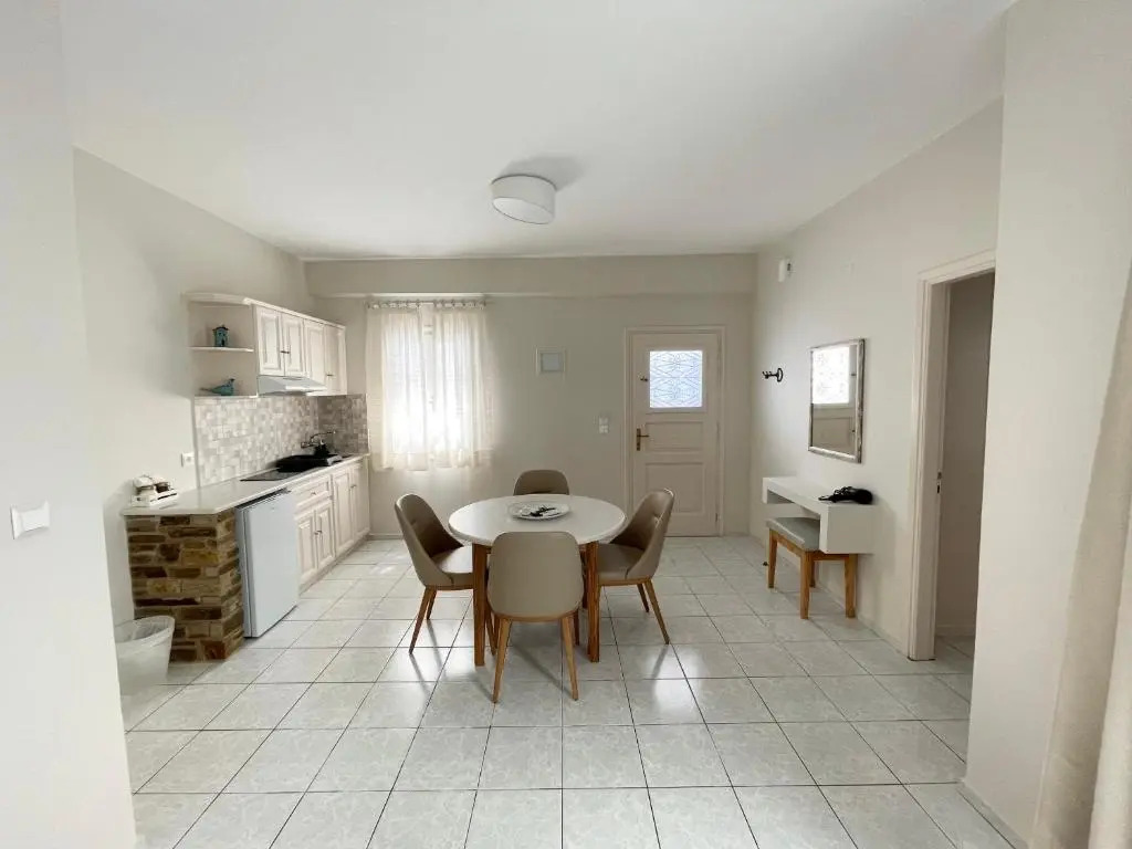 Manto Apartments