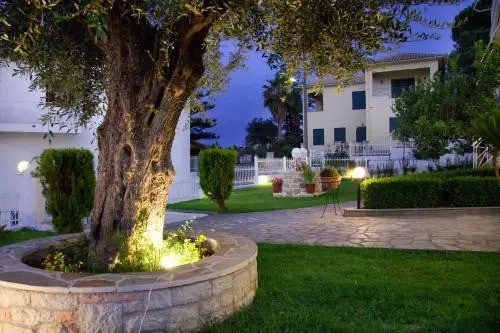 Aparthotel 4 Stars Petalidi