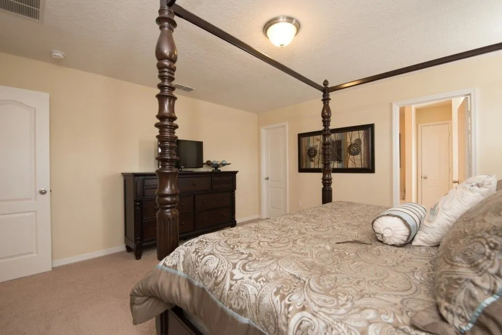 Cypress Pointe 1026 - Five Bedroom Villa with Private Pool