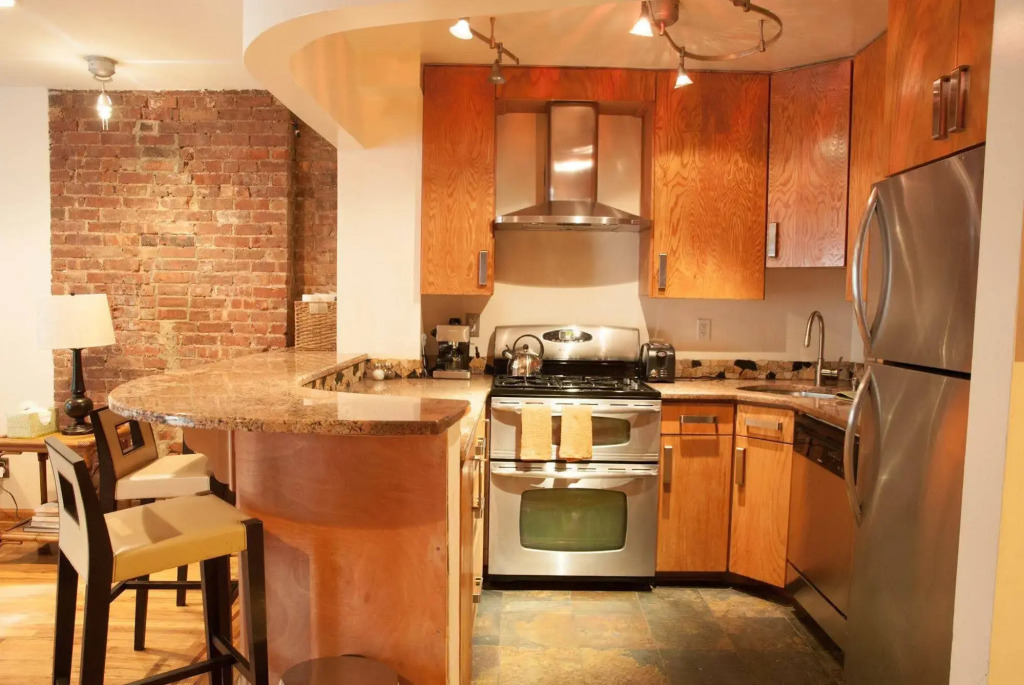Luxury Suites Upper West Brownstone