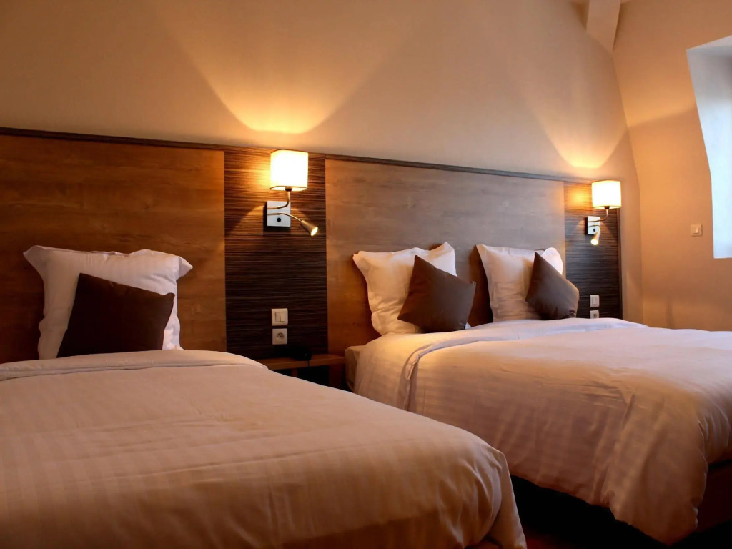Logis Le Grand Hotel