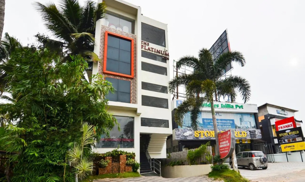 Itsy Hotels Platinum Inn