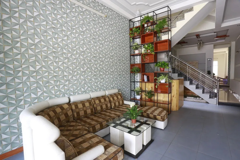 Santi Homestay DaNang