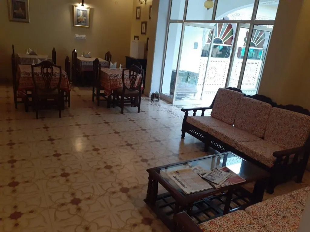Anuraag Villa