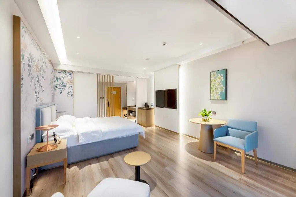 Yushi Beach Hostel