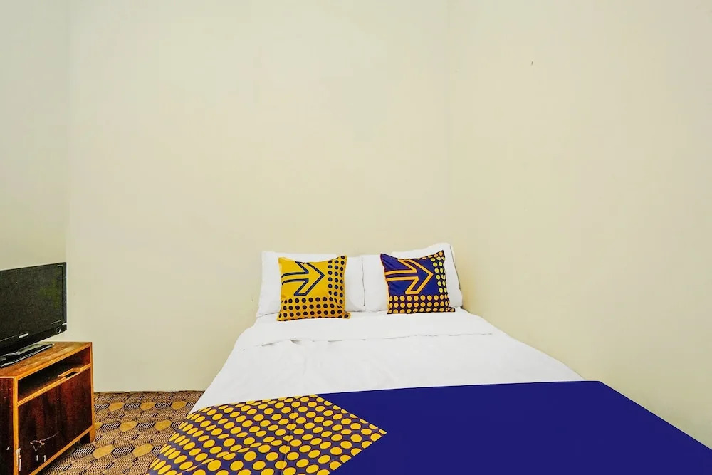 SPOT ON 91615 Arumba Guest House Syariah