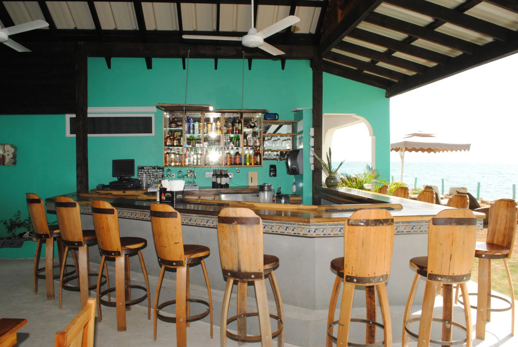 Luna Sea Inn