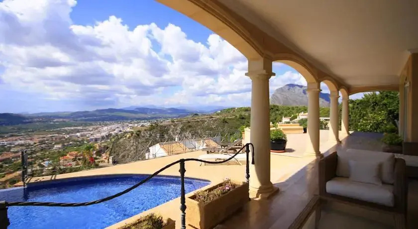 Villa Hiedra