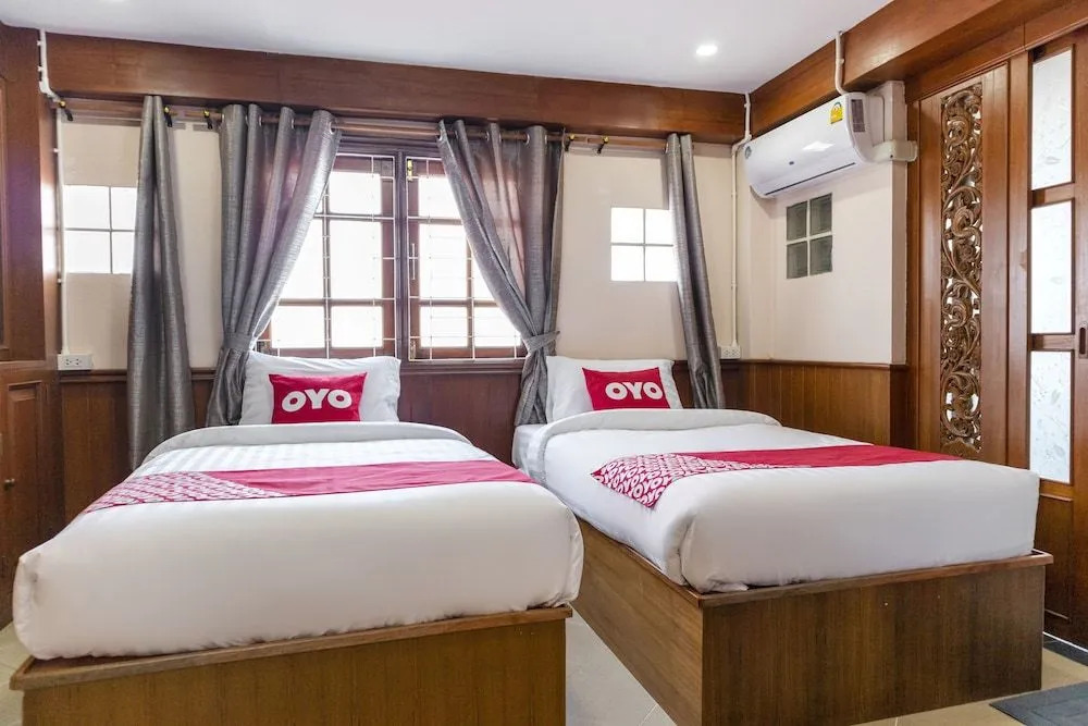 OYO 736 Green Poshtel