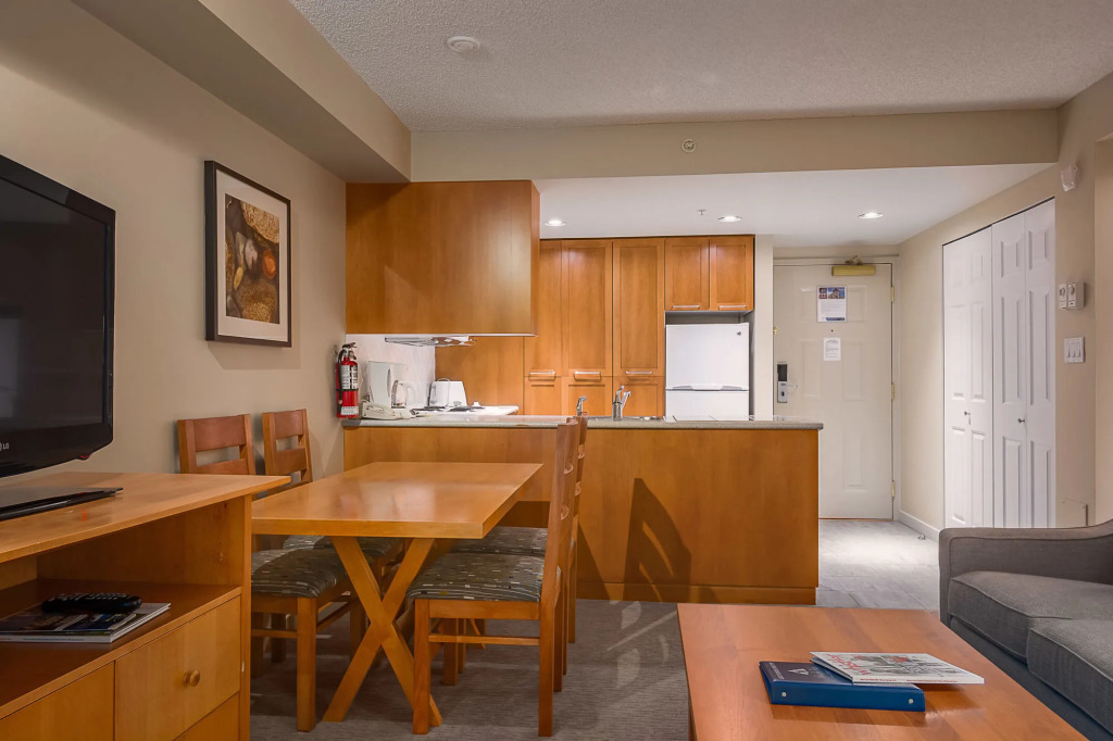 Whistler Peak Lodge