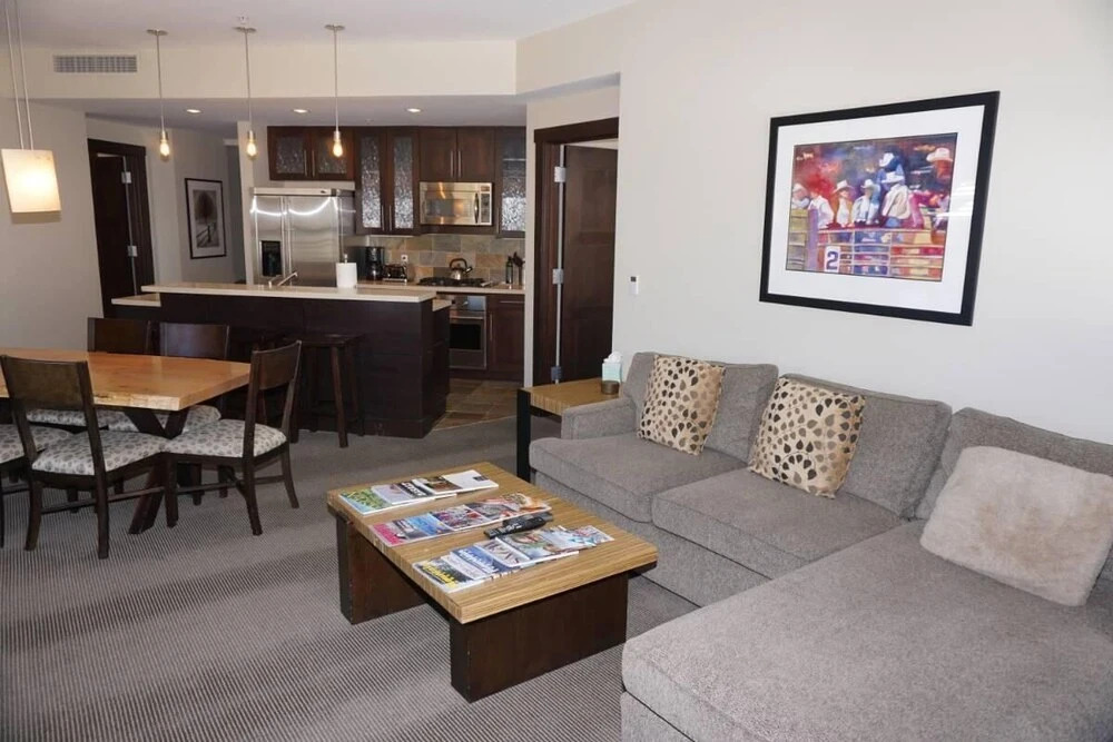 120 Carriage Way 2205