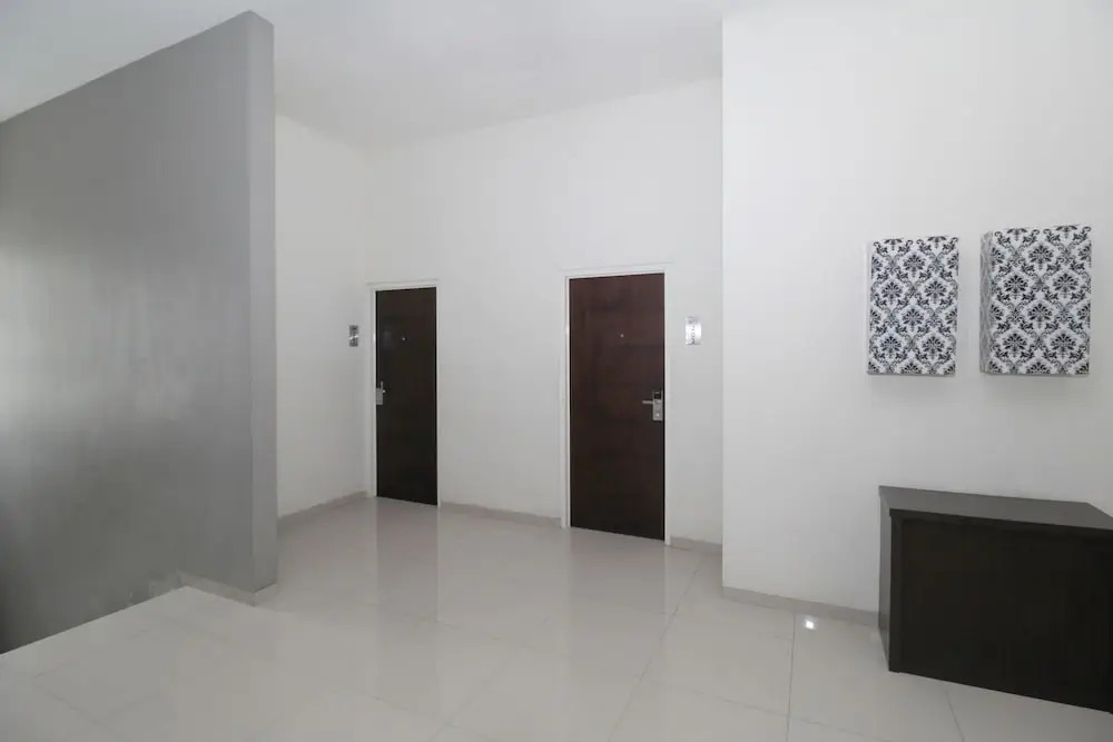 Airy Candisari Sisingamangaraja 4 Semarang