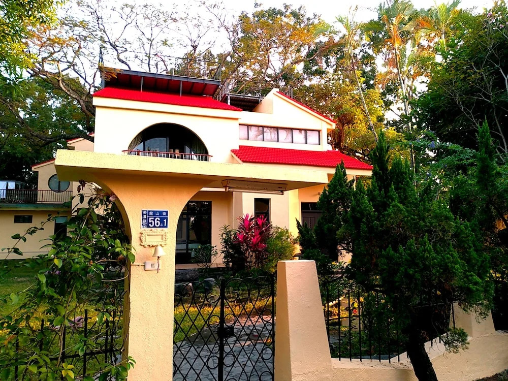 Luisa & Jack's Home