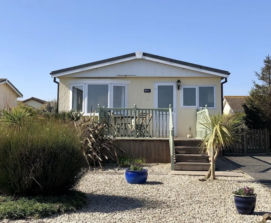 Newly Refurbished Stunning 4-bed Chalet nr Padstow