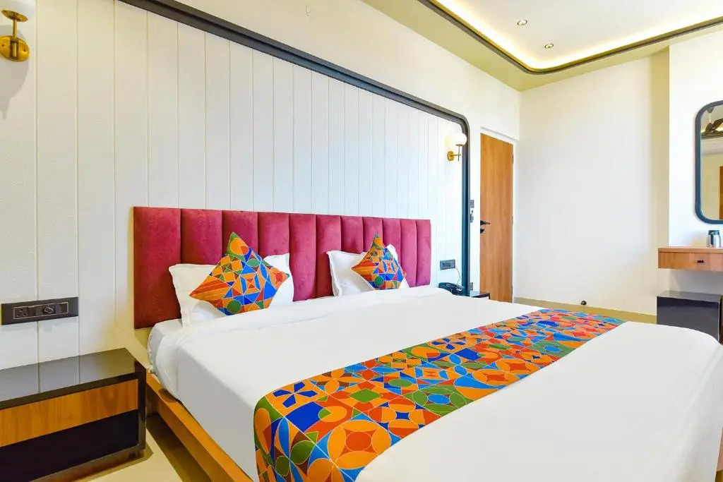 FabHotel Vaibhavya