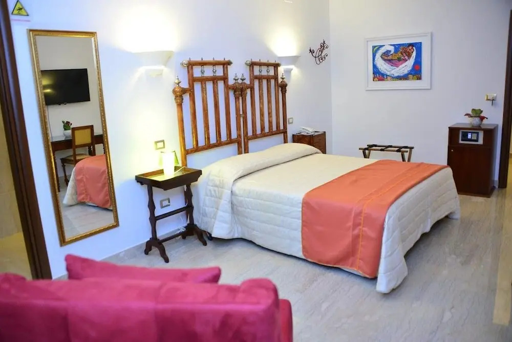 Hotel Villa Leuzzi