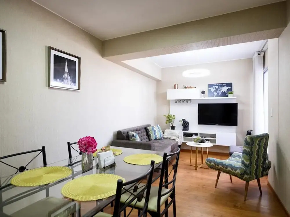 UR Place Rentals - 3Bdrm Av Brasil Lima
