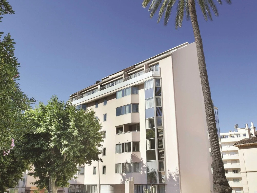 Neat apartment with air conditioning in the heart of Cannes