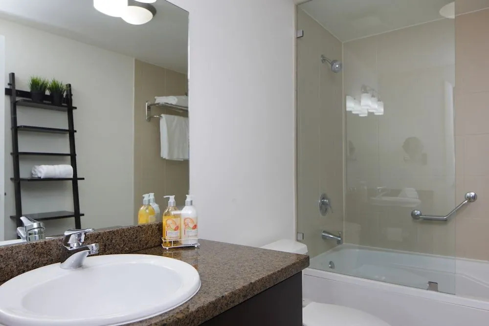 iCoconutGrove - Luxurious Vacation Rentals in Coconut Grove