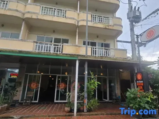 К2 Seaside Suites