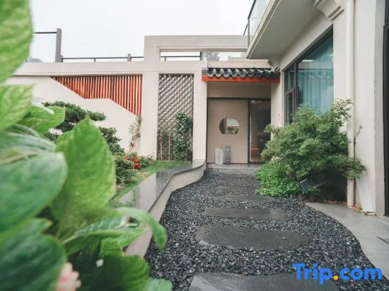 Zhujiajian Seawater Blue · SeaBlue Seaview Garden Villa
