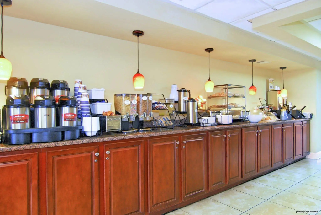 Best Western Ocean Sands Beach Resort