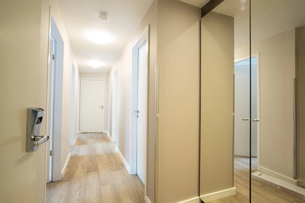KOOS Hotel&Apartments - City Aparthotel