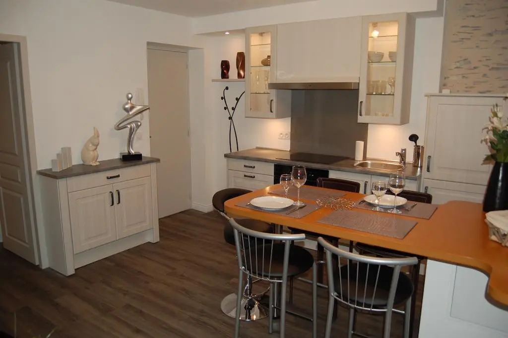 SuitHome Jacobins
