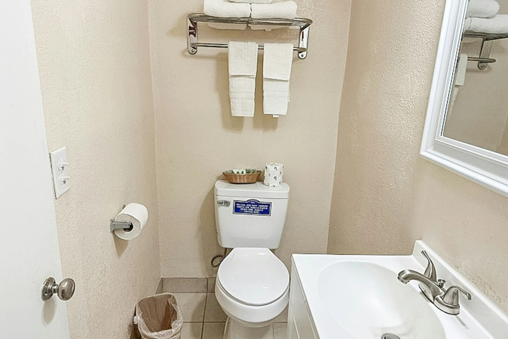 Economy Inn By OYO, Lamesa TX