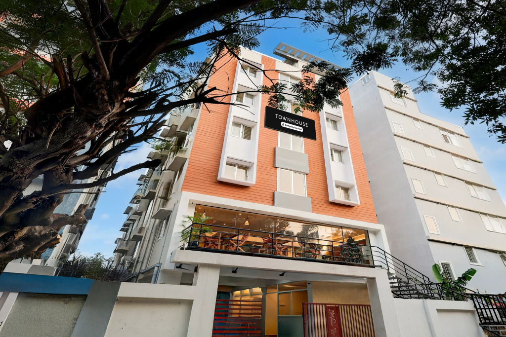 Townhouse MVP Sector With Kailasagiri Hill View