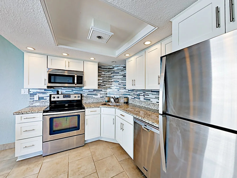 Gulf Unit 400 - 1 Br Condo