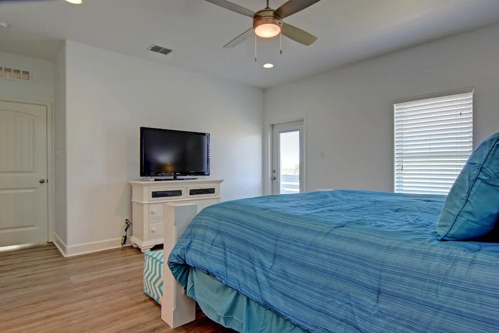 Livin' On Cloud 9 Pe122 5 Bedrooms 4.5 Bathrooms Home