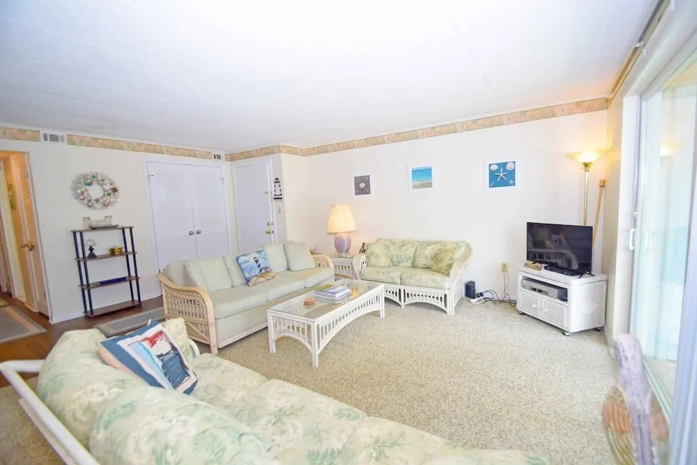 Thunder Island 43B 2 Bedrooms 2 Bathrooms Condo
