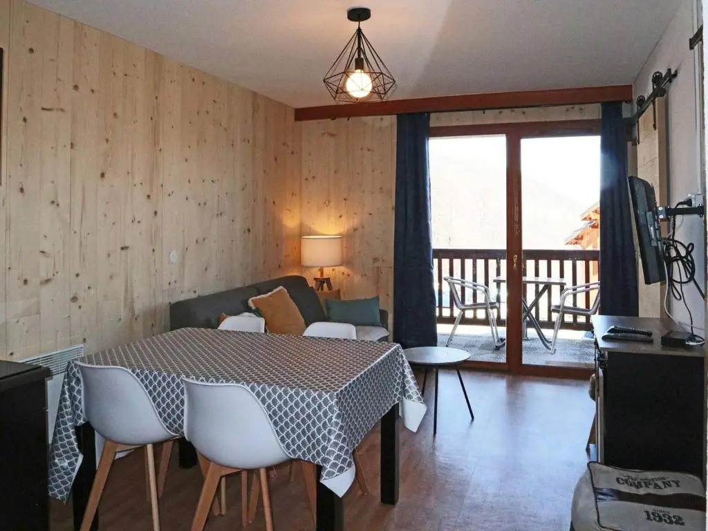 Appartement Les Orres, 2 pièces, 6 personnes - FR-1-322-278