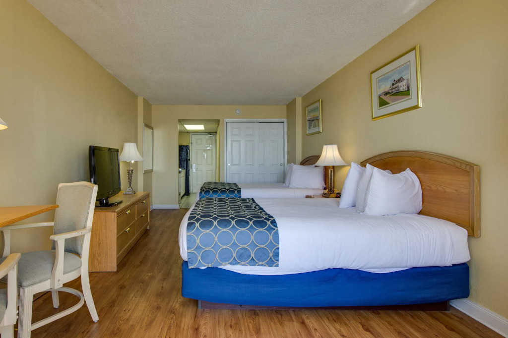 Ocean Park Resort by Vacasa