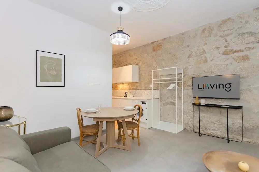 Liiiving In Gaia - The Wine Side VII