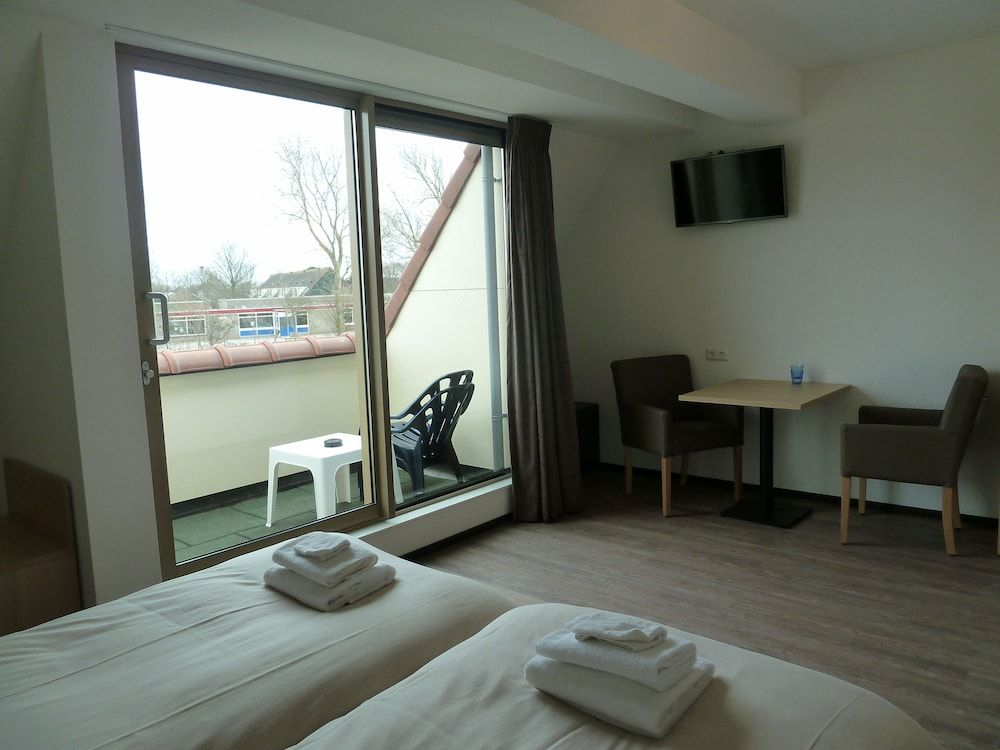 Hotel t Zwaantje