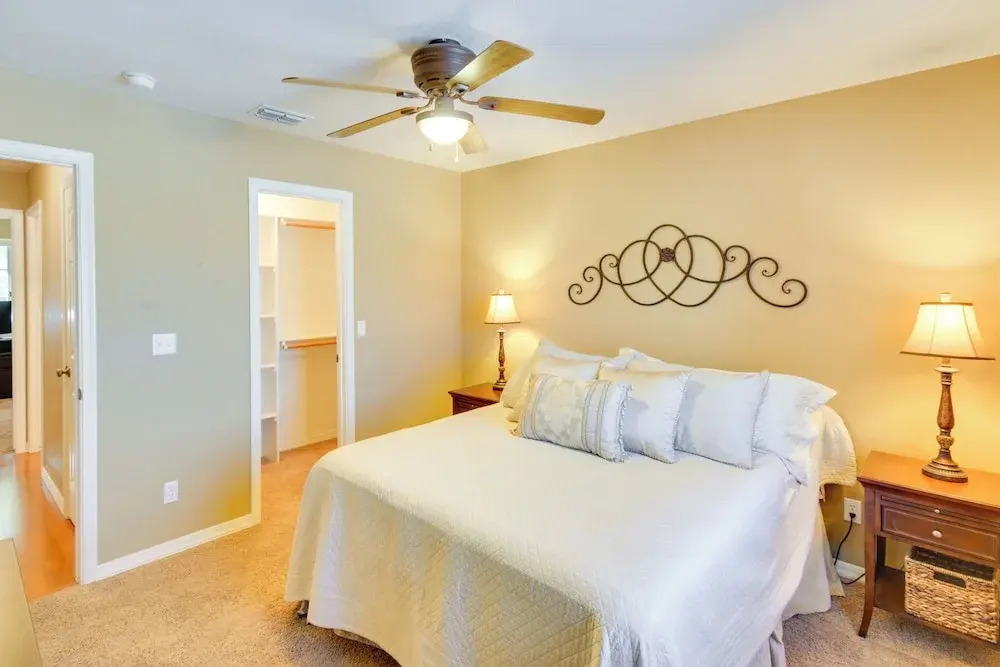 ~ 5 Mi to Beach & Golf: Lake Havasu City Home
