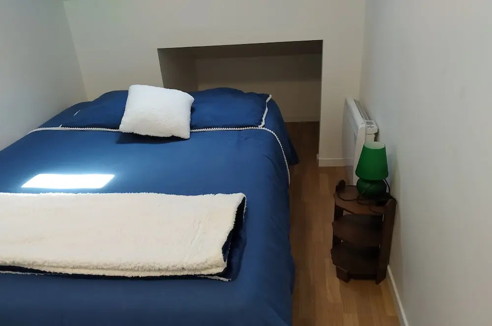 Small Budget Rooms