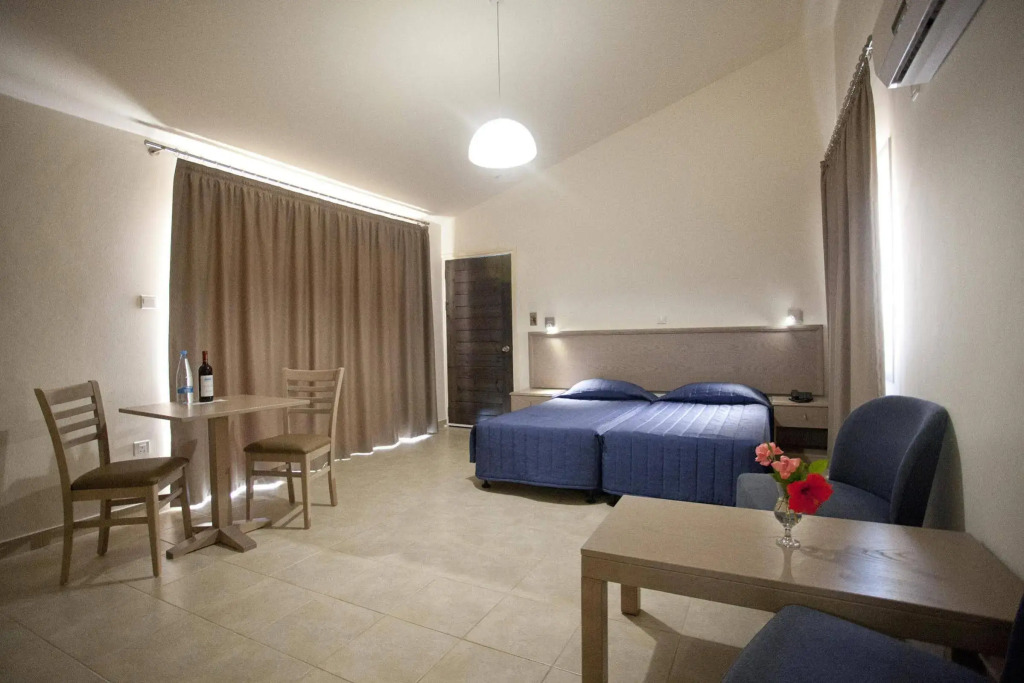 Makronisos Holiday Village