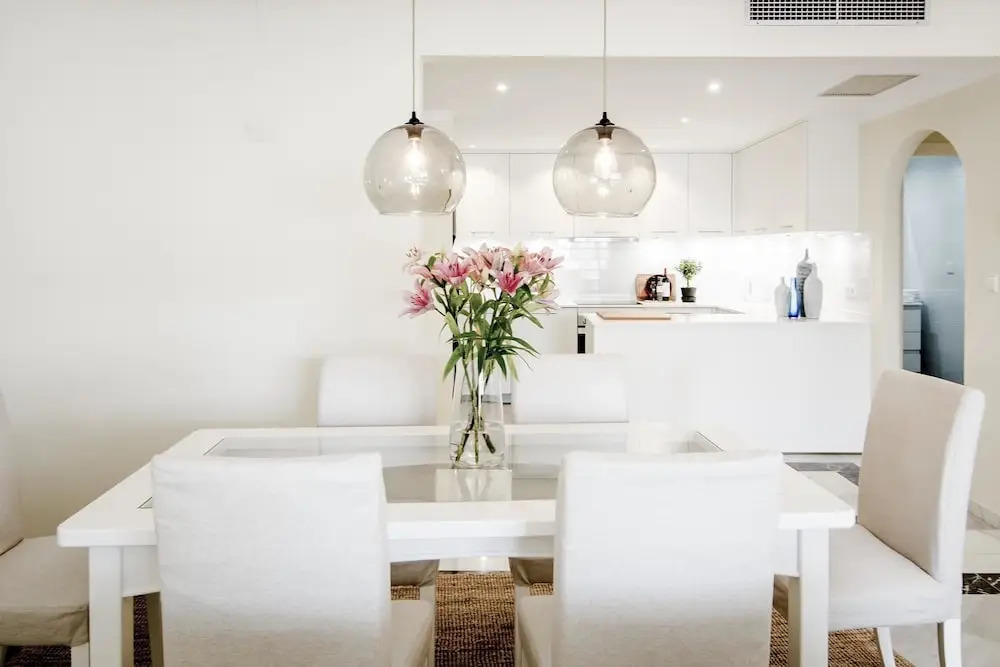 ELD3- Spacious 3 bedroom apt close to Puerto Banus