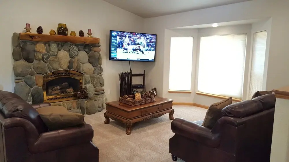 Pet Friendly,close to Heavenly With Hot Tub