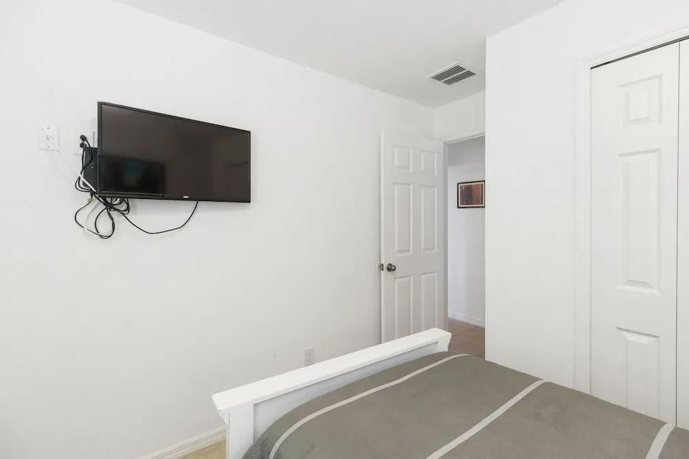 Veranda Palms 4470