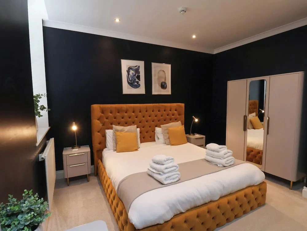 2 Bedroom Deluxe