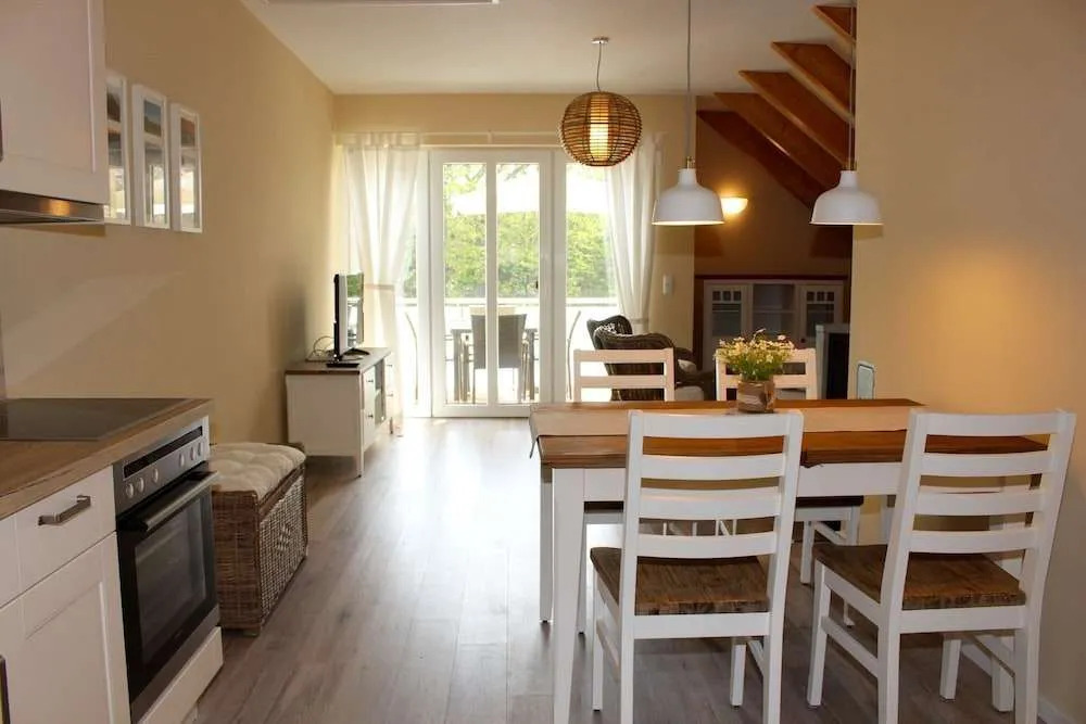 Haus Sterntaucher Ferienwohnung "Sonnenstern"