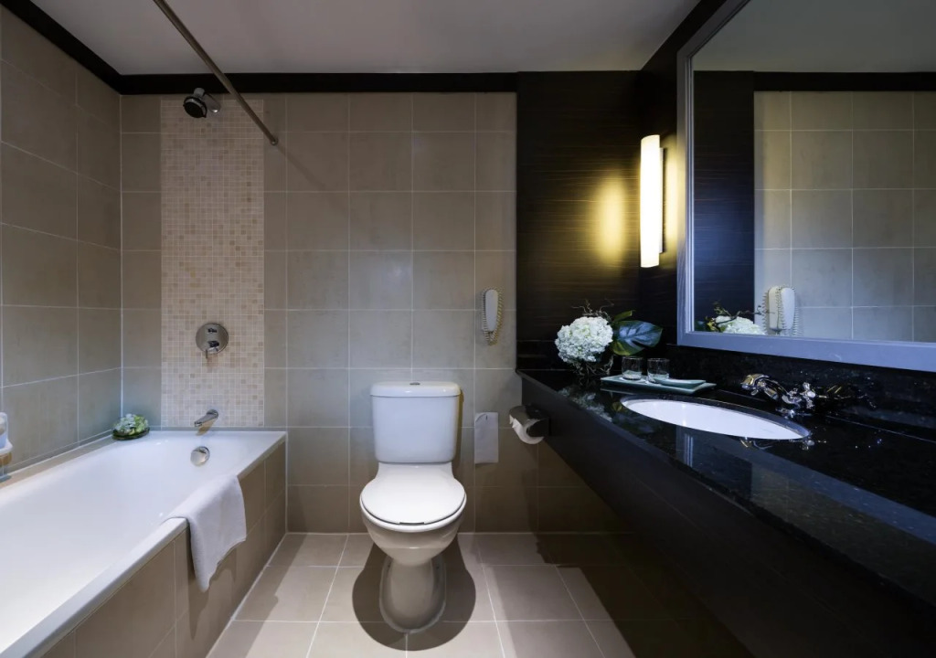 Grand Mercure Roxy Hotel