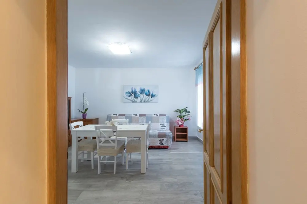 Apartment 1709